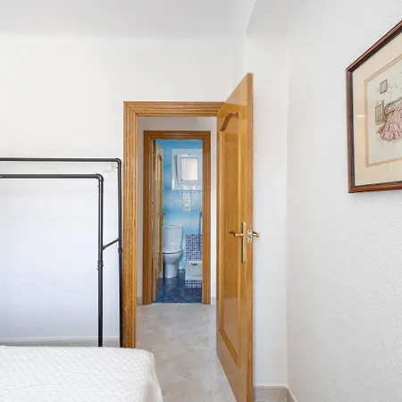 Cozy In Cornella 2 Mins From The Metro