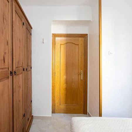 Cozy In Cornella 2 Mins From The Metro *
